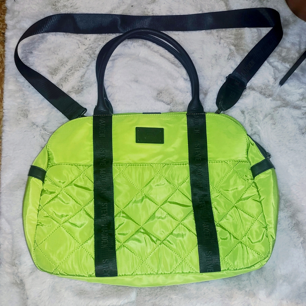 STEVE MADDEN NEON GREEN TOTE - Picture 5 of 12